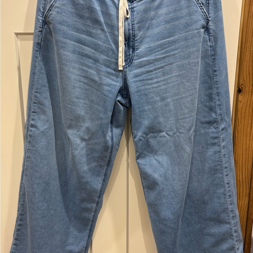 American Eagle Outfitters Light Blue Relaxed Drawstring Jeans